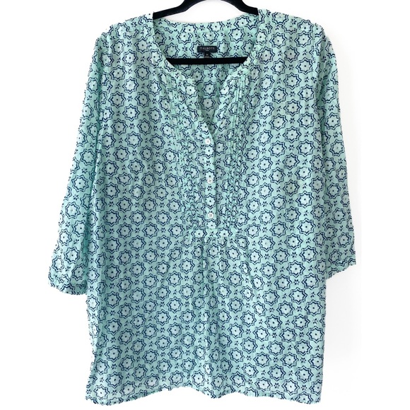 Talbots Womens Pintuck Popover Shirt 1X Distressed Medallion Cotton Printed - Picture 2 of 9